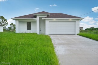 3411 62nd St W, Lehigh Acres, FL 33971