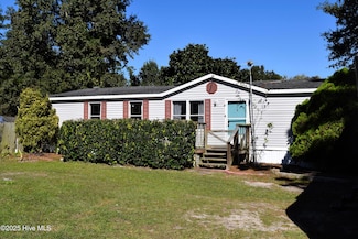 534 Mary Lou Ln SW, Supply, NC 28462