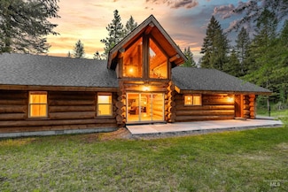 881 Sheila Ln, McCall, ID 83638