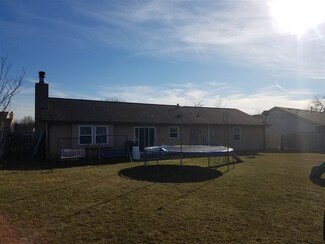 8323 Rail Fence Rd, Fort Wayne, IN 46835