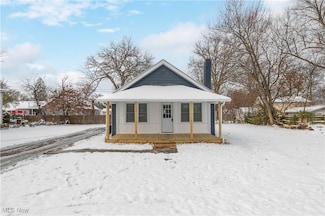 218 Roxboro Rd, Vermilion, OH 44089