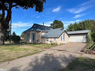 206 W Grimes Ave, Fairfield, IA 52556