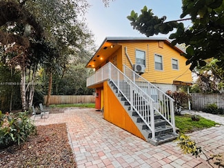 1913 Riverside Dr Unit 2, Fort Lauderdale, FL 33312