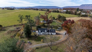 143 Lakewood Rd, Luray, VA 22835