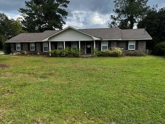 4101 Woodberry Dr, Dothan, AL 36301