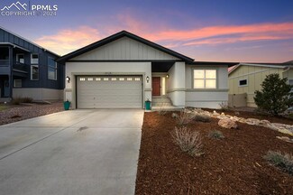6928 Cumbre Vista Way, Colorado Springs, CO 80924