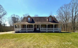 48365 van Meter Hill Rd, Racine, OH 45771