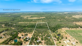1400 Seminole Trail, Dale, TX 78616