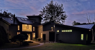 27 Ridge Rd, Canton, CT 06019