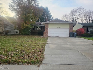 6564 Arbordale Ave, Solon, OH 44139