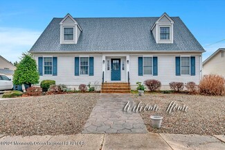 1301 Linda Dr, Toms River, NJ 08753