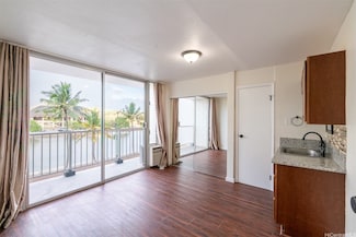 2509 Ala Wai Blvd Unit 301, Honolulu, HI 96815