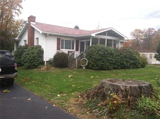 1395 State Route 217, Derry, PA 15627