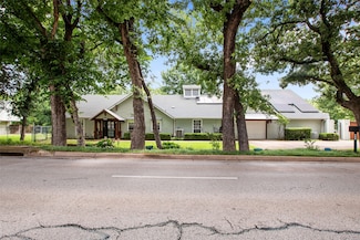 900 N Dove Rd, Grapevine, TX 76051