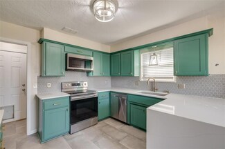 10329 Kendal Ave, Yukon, OK 73099