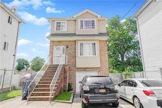 134 South Ave, Staten Island, NY 10303