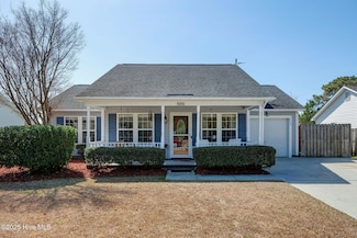 808 Brewster Ln, Wilmington, NC 28412