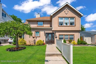289 Lyndale Ave, Staten Island, NY 10312