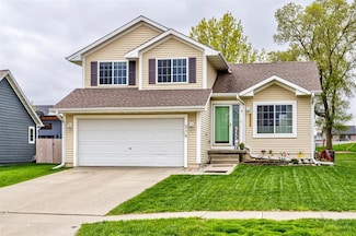 514 E 5th St, Huxley, IA 50124