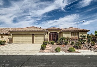 8698 Waterford Bend St, Las Vegas, NV 89123