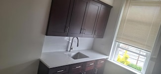 71-25 68th St Unit 2, Flushing, NY 11385