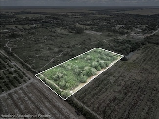 701 Jolly Ln, Lorida, FL 33857