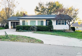 413 Kansa Dr, Ozawkie, KS 66070