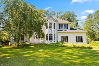 11 Darlington Dr, Rockaway, NJ 07866