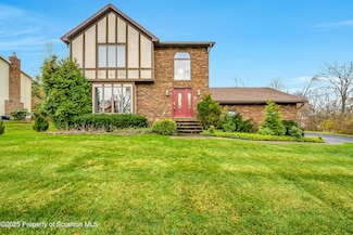 804 Fairview Rd, South Abington Township, PA 18411