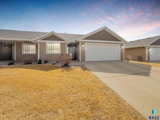 6405 W Maxwell Place, Sioux Falls, SD 57107