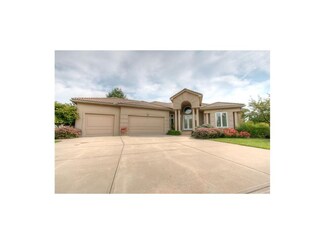 18809 N Eastern Rd, Smithville, MO 64089