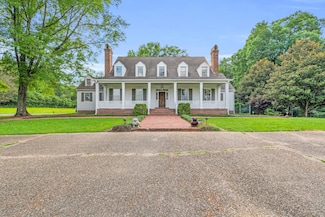 192 Wood Ridge Rd, Starkville, MS 39759