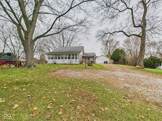 2438 E 200 N, Anderson, IN 46012