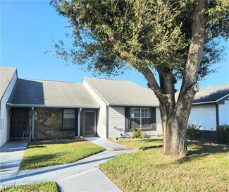 10523 Putnam Ct, Lehigh Acres, FL 33936