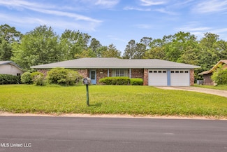 121 Edmund Dr, Long Beach, MS 39560