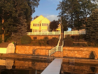 298 Ems W17 Ln, North Webster, IN 46555