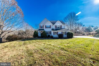 6 Rebeccas Ln, Thornton, PA 19373