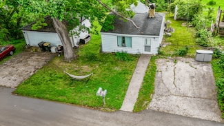 35107 N Rosewood Ave, Ingleside, IL 60041