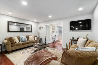 64 Montre Square NW Unit 64, Atlanta, GA 30327