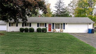 6090 Thunderbird Dr, Mentor On the Lake, OH 44060