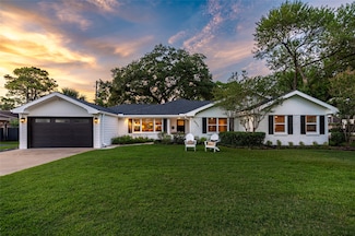 8932 Padfield St, Houston, TX 77055