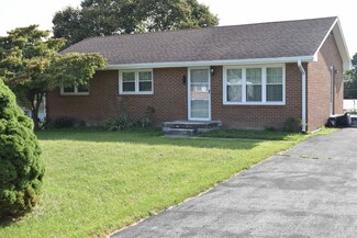 5295 Ridgecrest Ave, Pulaski, VA 24301