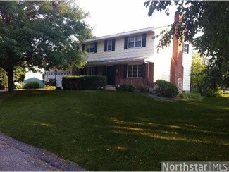 4521 Garrison Ln, Edina, MN 55424