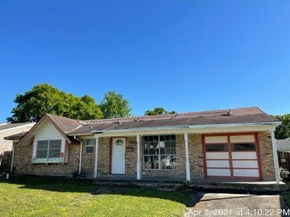 6608 Ithaca St, Metairie, LA 70003