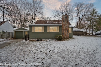 510 W Sycamore St, Mason, MI 48854