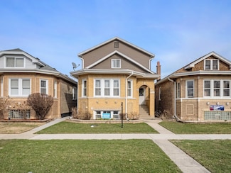 3727 Home Ave, Berwyn, IL 60402