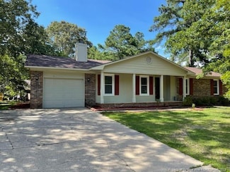 7098 Calamar Dr, Fayetteville, NC 28314