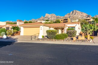 1494 E Charouleau Place, Tucson, AZ 85737