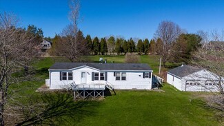 147 Thomaston St, Thomaston, ME 04861