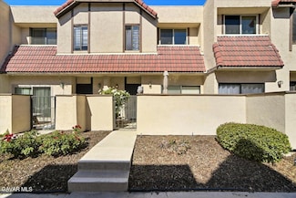 27617 Nugget Dr Unit 3, Canyon Country, CA 91387